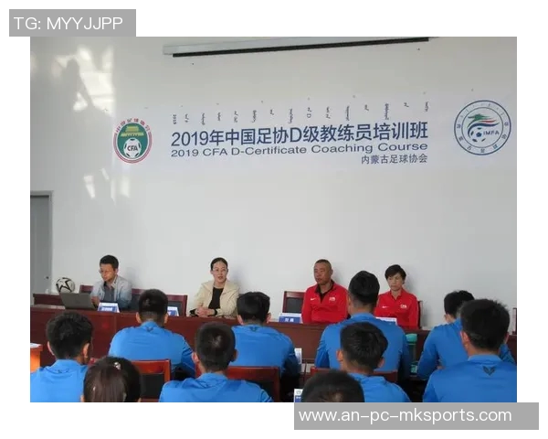 提升足球战术分析效率的足球教练板APP助力教练团队成长与发展